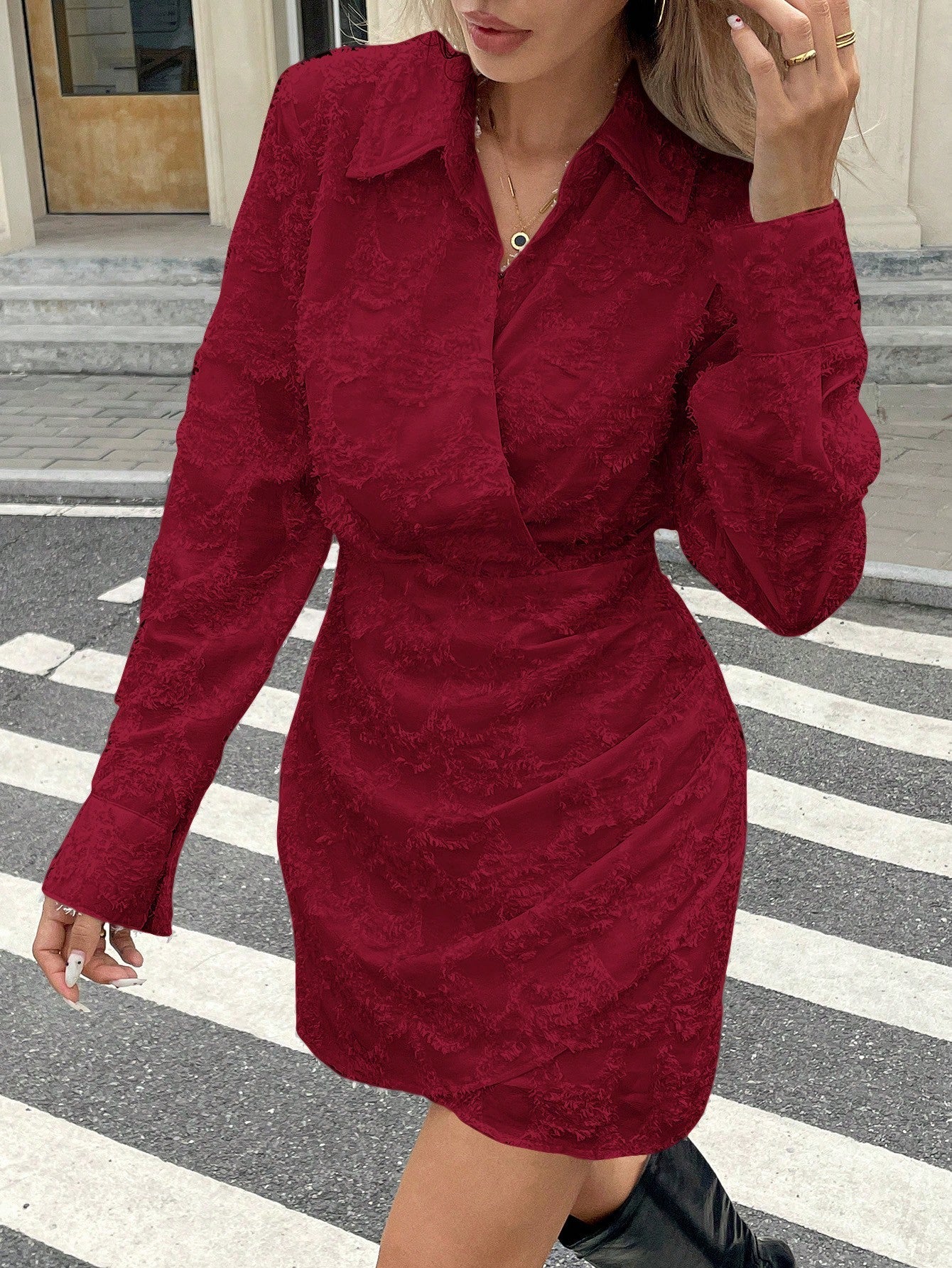 Elegante Dames Herfstjurk Met Lange Mouwen En Geplooide Kraag Wikkelstijl Geschikt Voor Feest En Dagelijks Gebruik